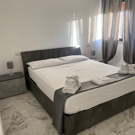 B&B De Rossi185 Bari Exteriör bild