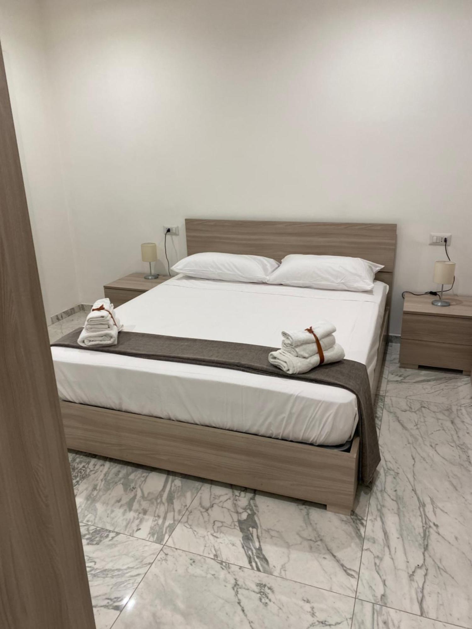 B&B De Rossi185 Bari Exteriör bild