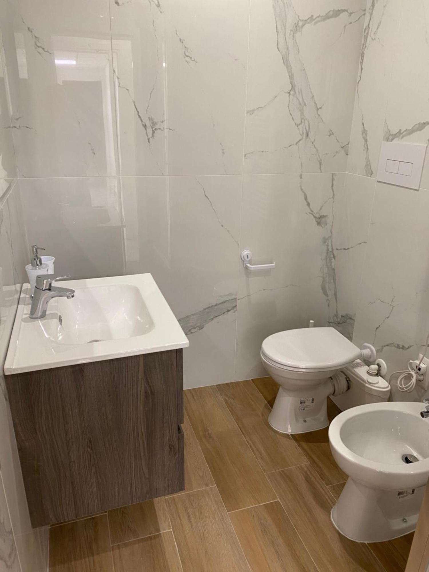 B&B De Rossi185 Bari Exteriör bild